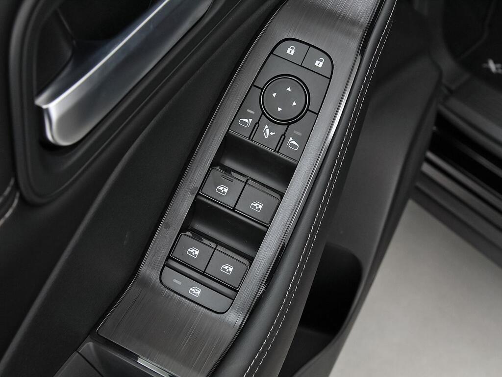 Nissan X-Trail 5pl 1.5 e-POWER 152kW 4x2 A/T N-Connecta 12