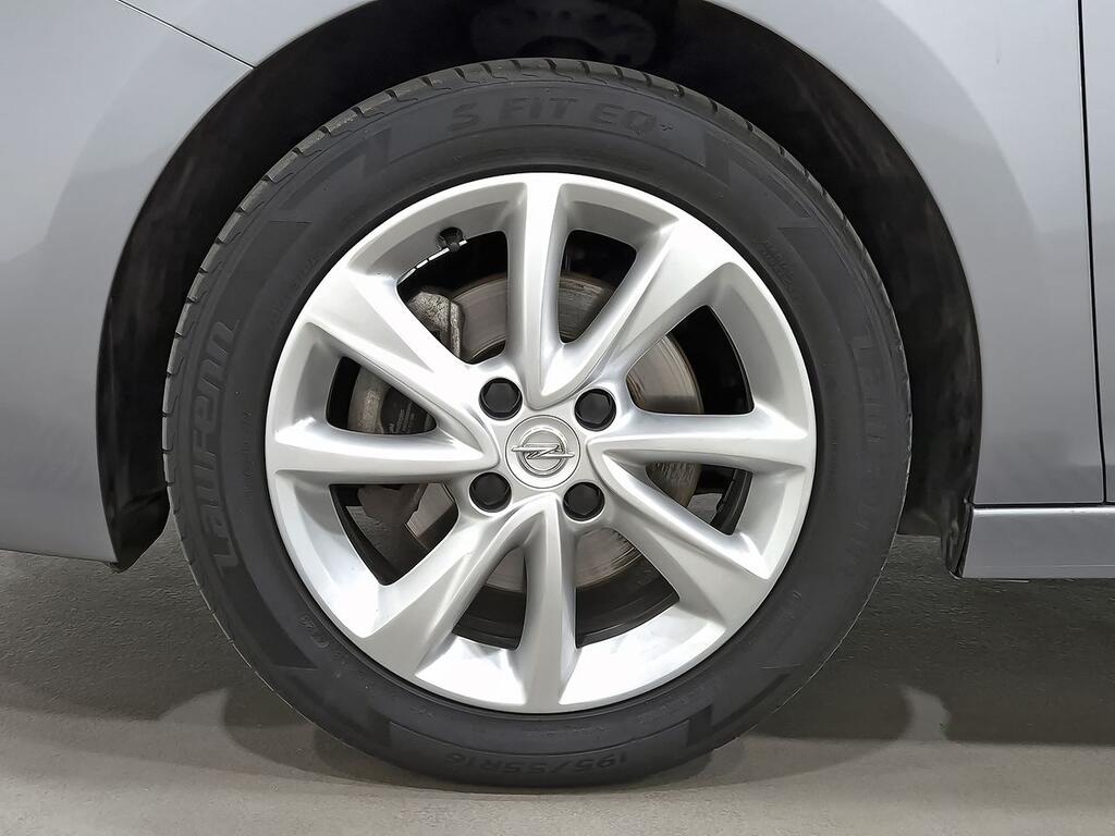 Opel Corsa 1.2T XHL 74kW (100CV) Elegance 10