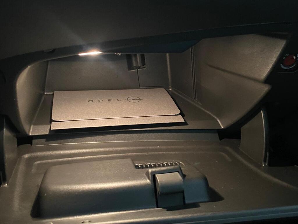 Opel CrossLand 1.2 81kW (110CV) Elegance Pack 23