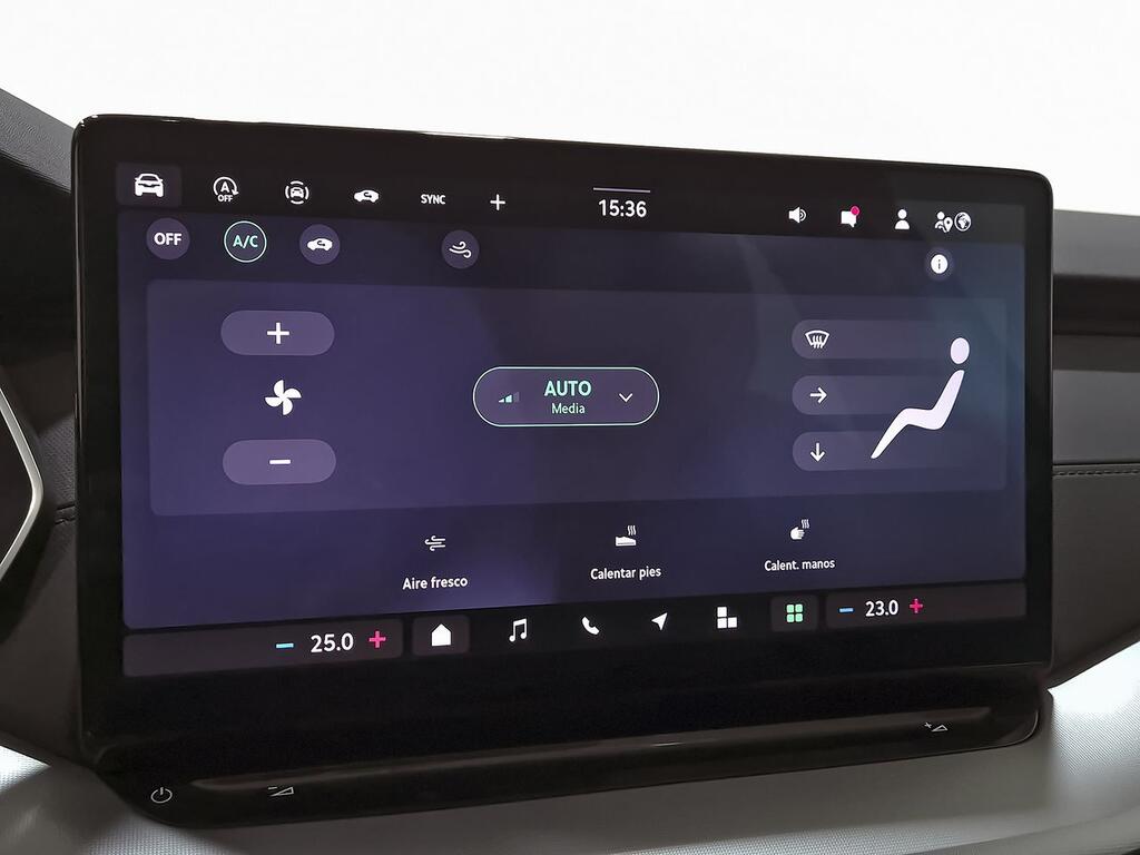 Skoda Octavia Combi 2.0 TDI 85kW (115CV) Design 23