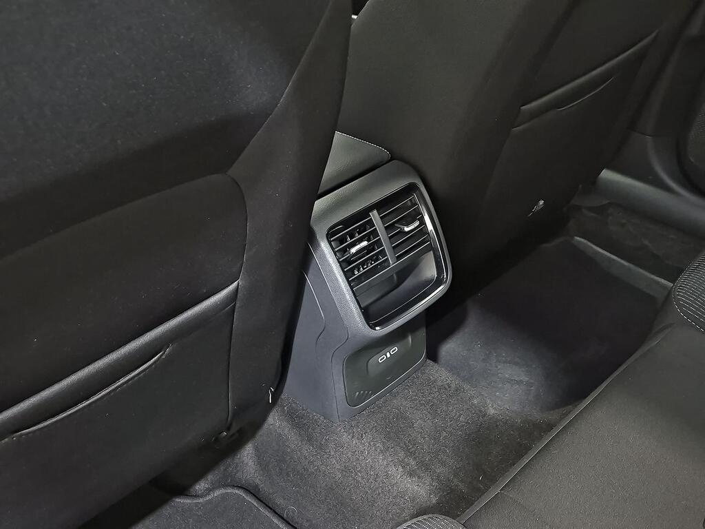 Skoda Octavia Combi 2.0 TDI 85kW (115CV) Design 30