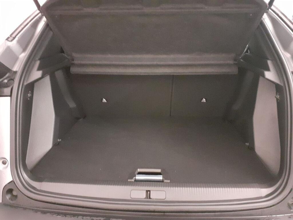 Peugeot 2008 Allure Puretech 100 S&S 6 Vel. MAN 10