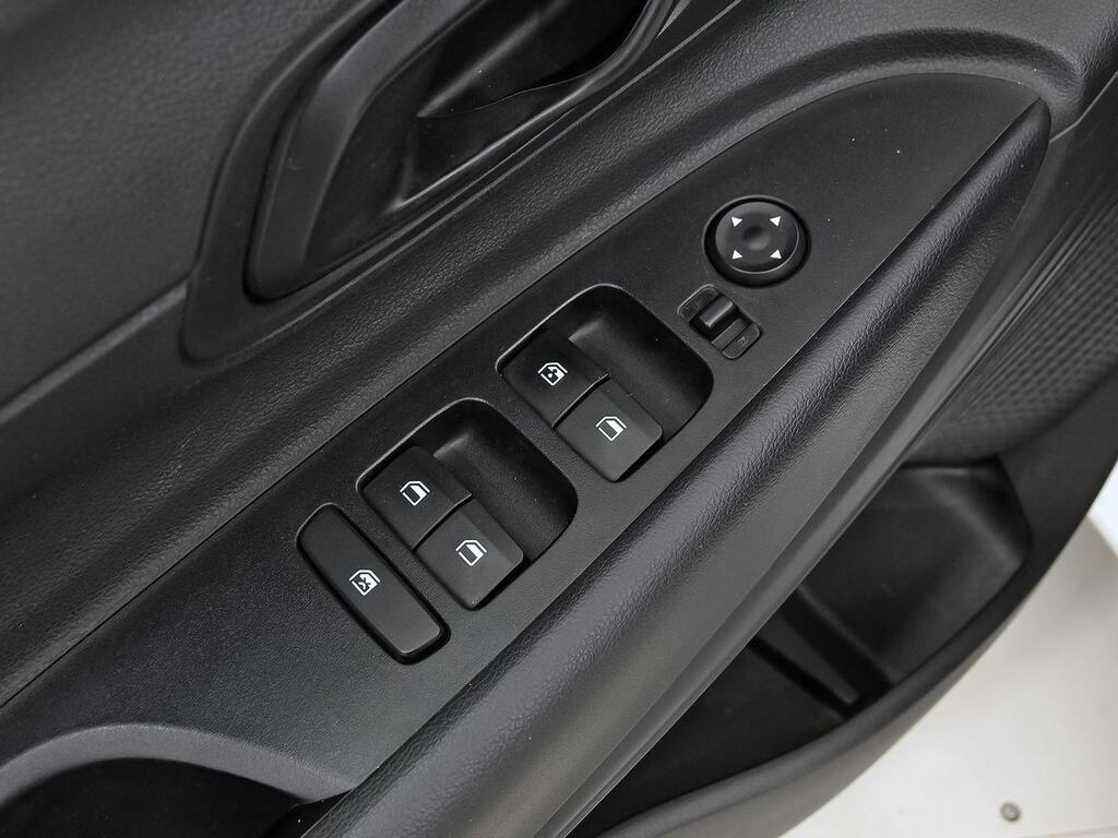 Hyundai i20 1.0 TGDI 74kW (100CV) Klass 13