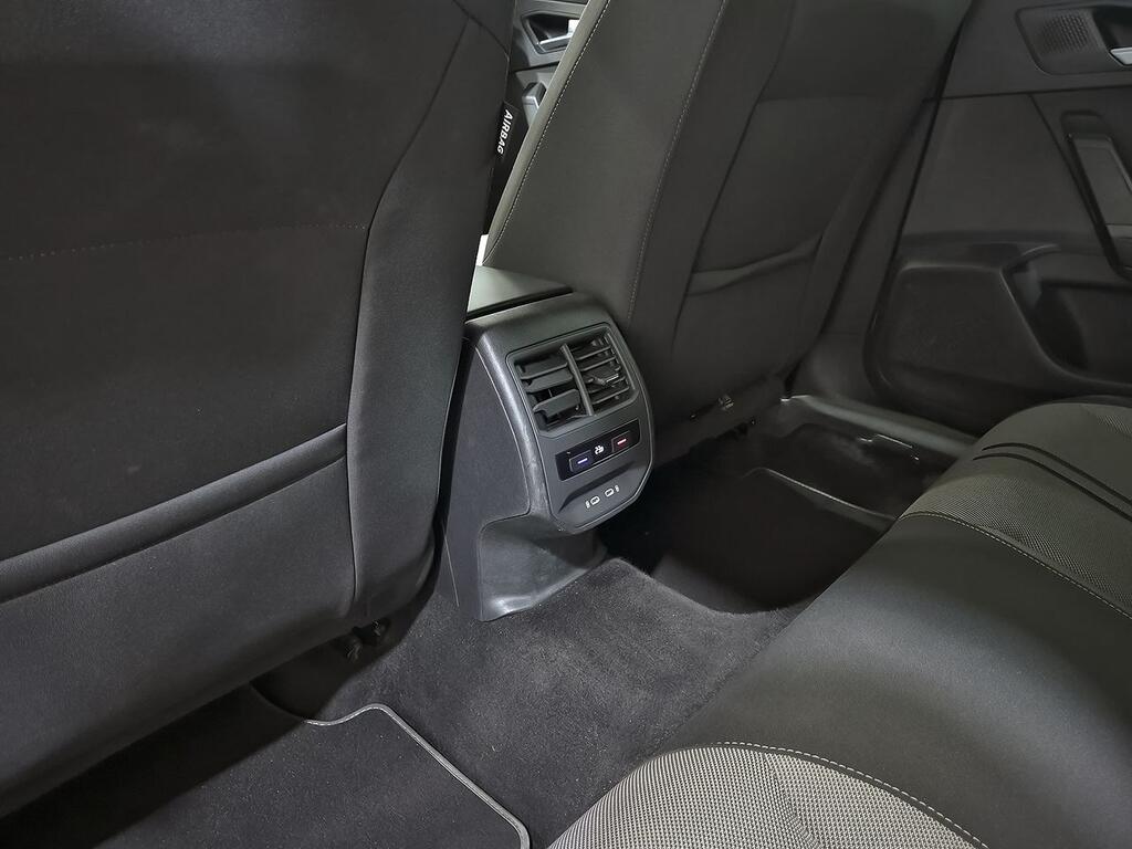 Seat Leon SP 2.0 TDI 85kW Style Go 31