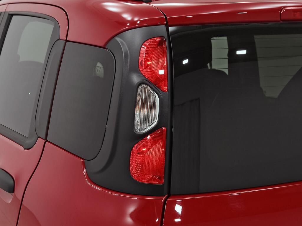 Fiat Panda Pandina 1.0 Hybrid 51kW (70cv) 29