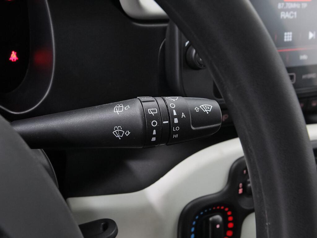 Fiat Panda Pandina 1.0 Hybrid 51kW (70cv) 16