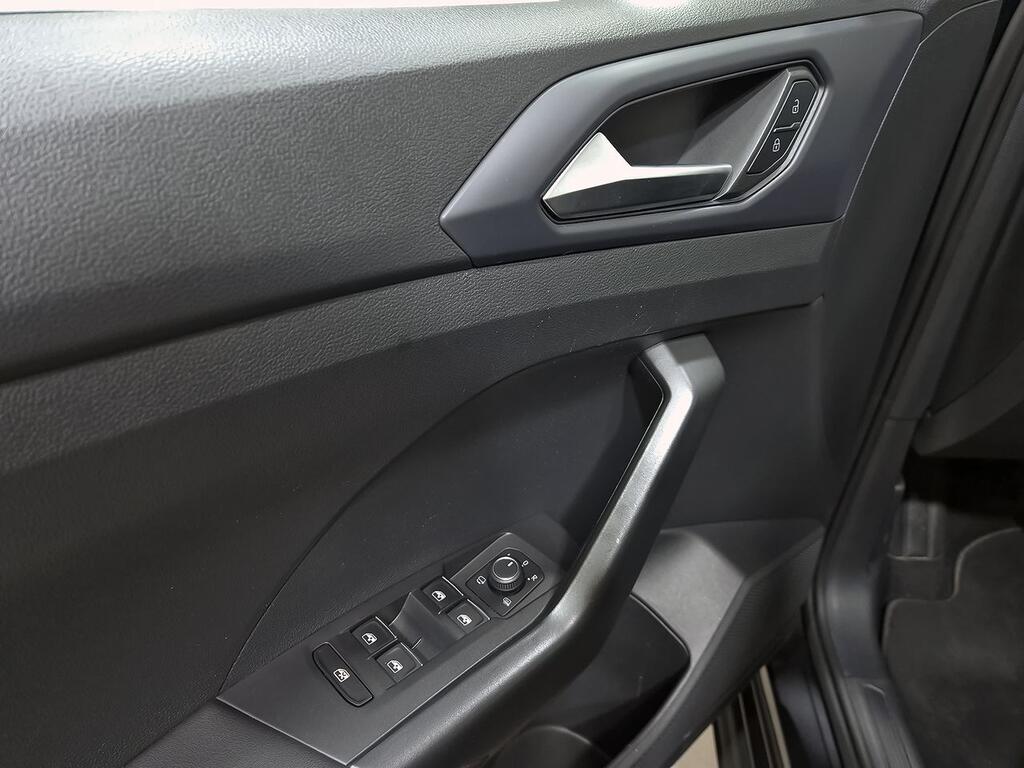 Volkswagen T-Cross Sport 1.0 TSI 81kW (110CV) 11