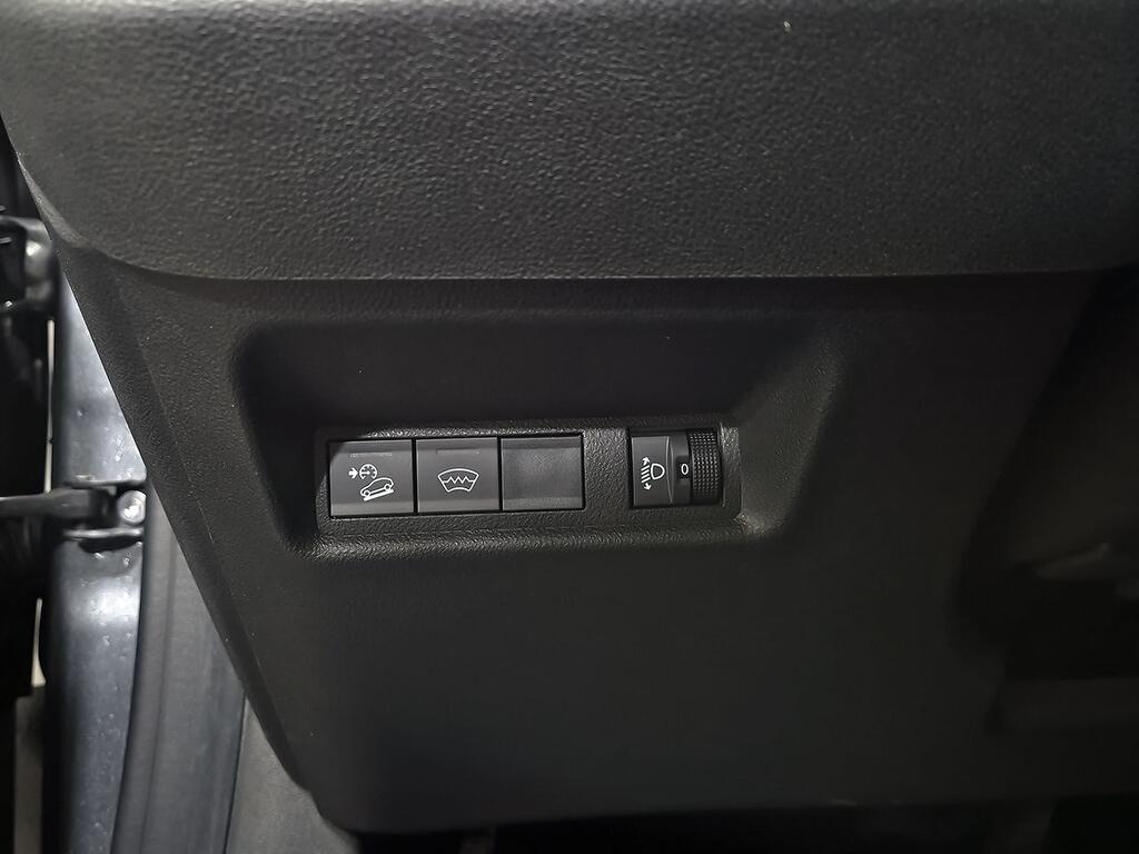 Jeep Avenger BEV 115kW (156CV) Summit 13