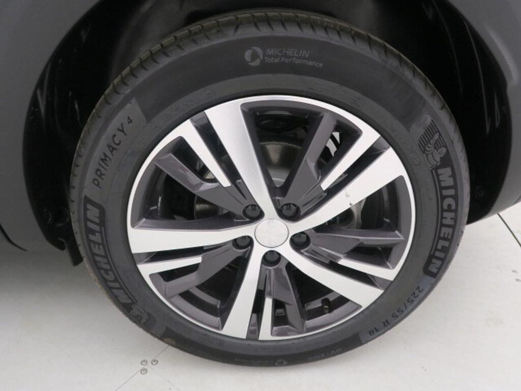 Peugeot 3008 1.5 BlueHDi 96kW (130CV) S&S Allure Pack 23
