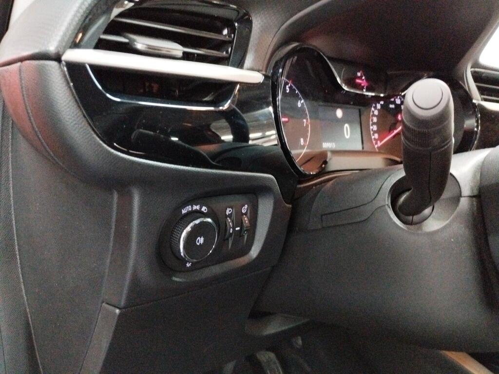 Opel Corsa 1.2 XEL 55kW (75CV) Edition 8