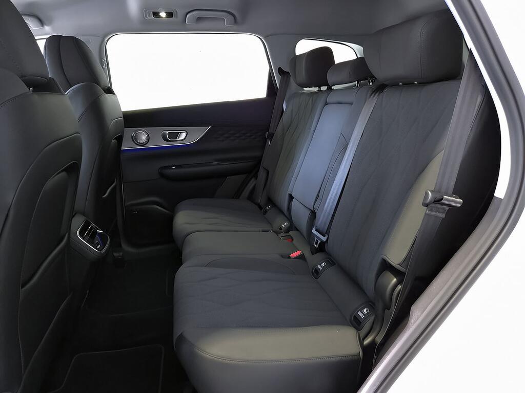 Ebro S800 1.5 TGDI PHEV Premium E-CVT 8