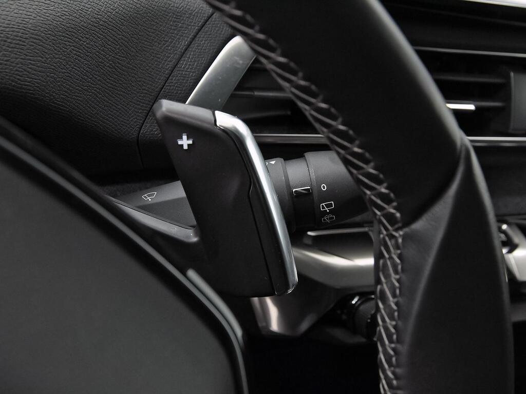 Peugeot 3008 1.2 PureTech 96KW S&S Allure Pack EAT8 18