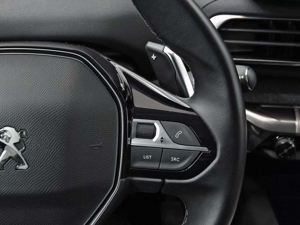 Peugeot 3008 1.2 PureTech 96KW S&S Allure Pack EAT8 20