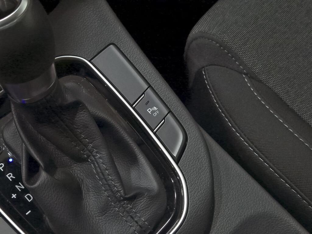 Hyundai i30 1.6 CRDI 85kW (116CV) Klass DCT 27