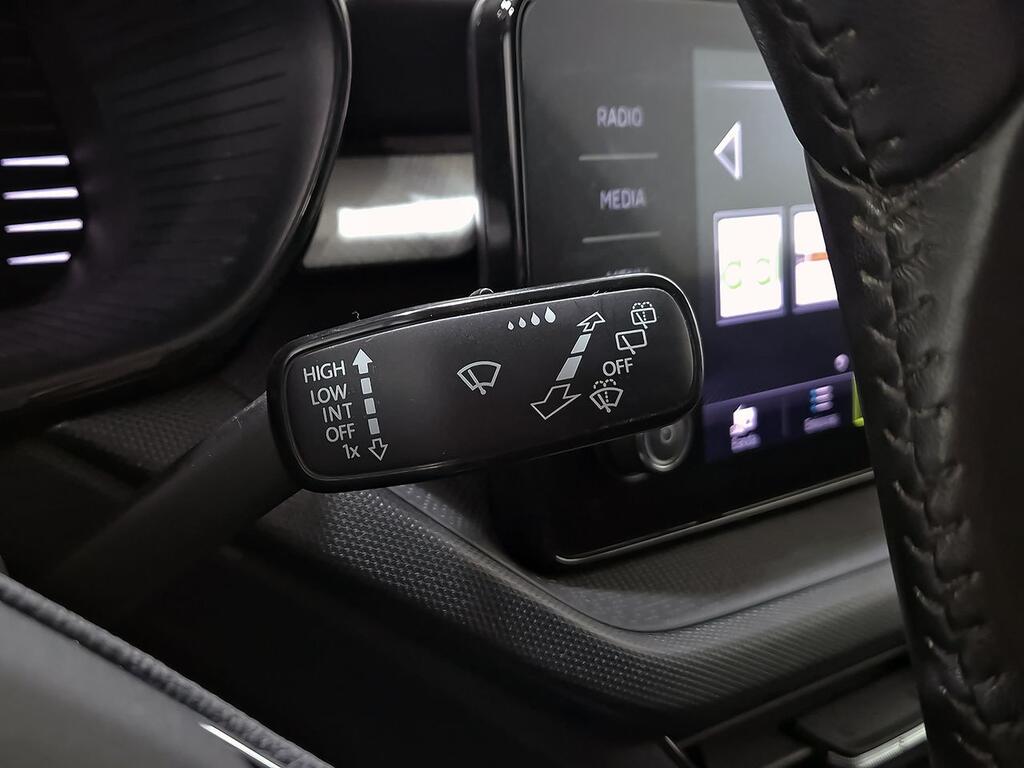 Skoda Fabia 1.0 TSI 70KW (95CV) Ambition 14