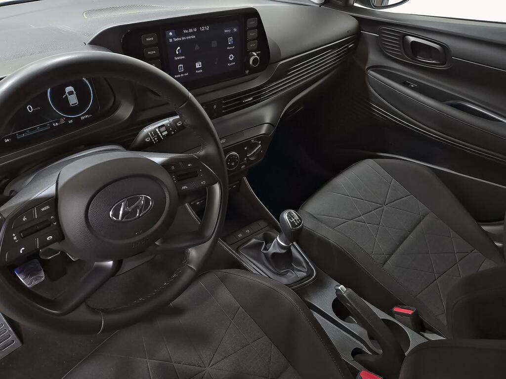 Hyundai Bayon 1.0 TGDI 74kW (100CV) 48V Maxx 27