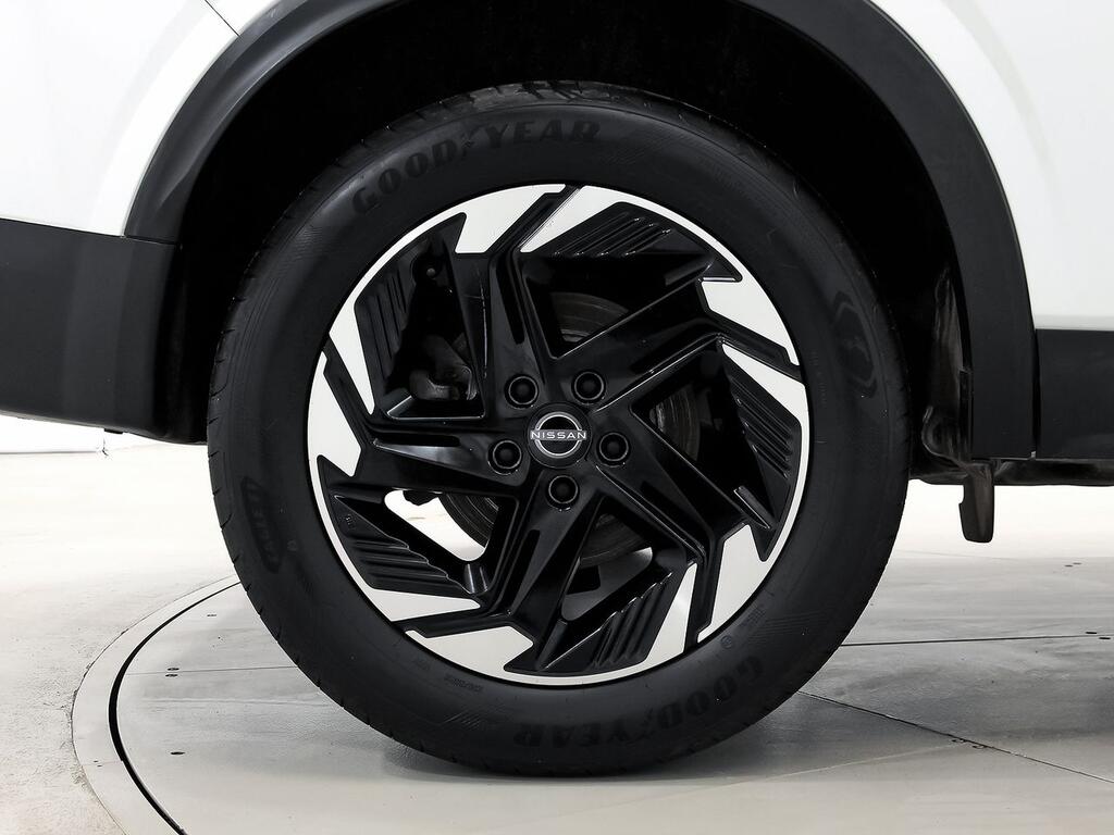 Nissan Qashqai DIG-T 103kW N-Connecta 10