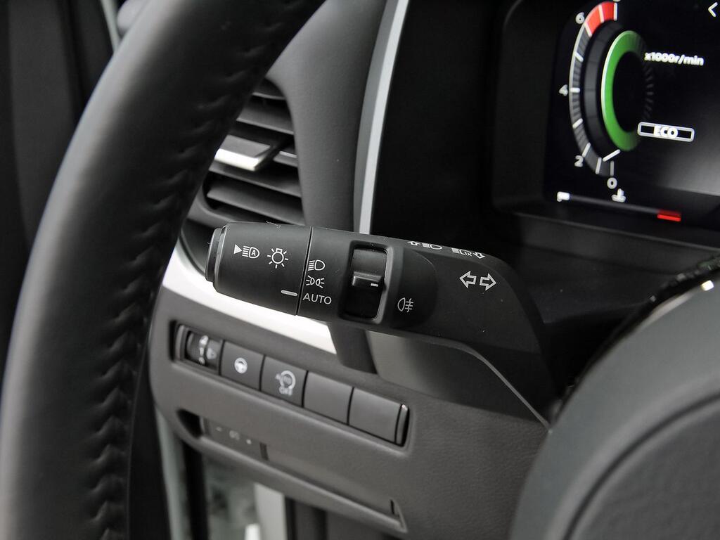 Nissan Qashqai DIG-T 103kW N-Connecta 15