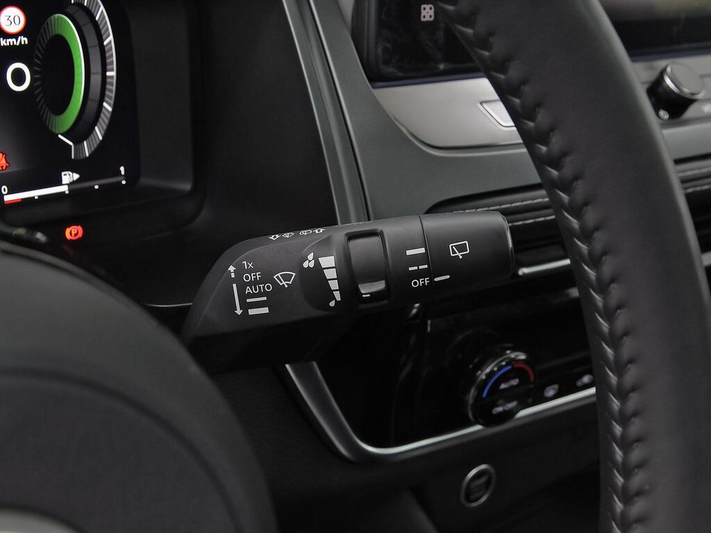 Nissan Qashqai DIG-T 103kW N-Connecta 16