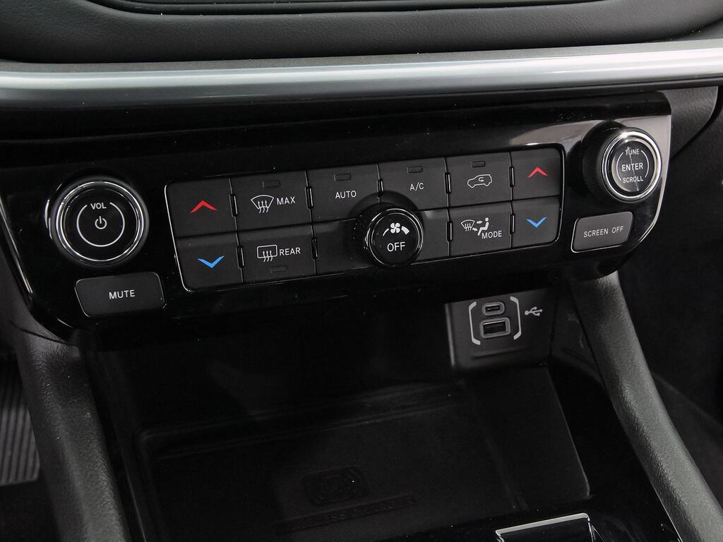 Jeep Compass 1.3 Gse T4 96kW (130CV) Limited MT FWD 31