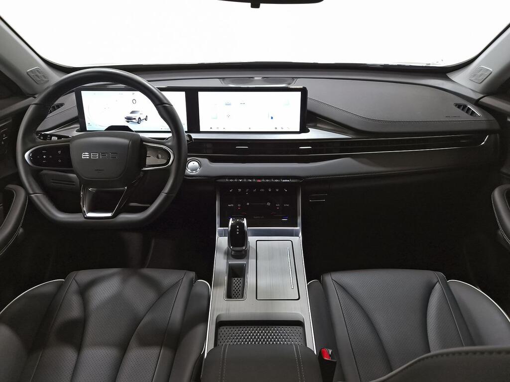 Ebro S400 1.5 DHE HEV Excellence CVT 6