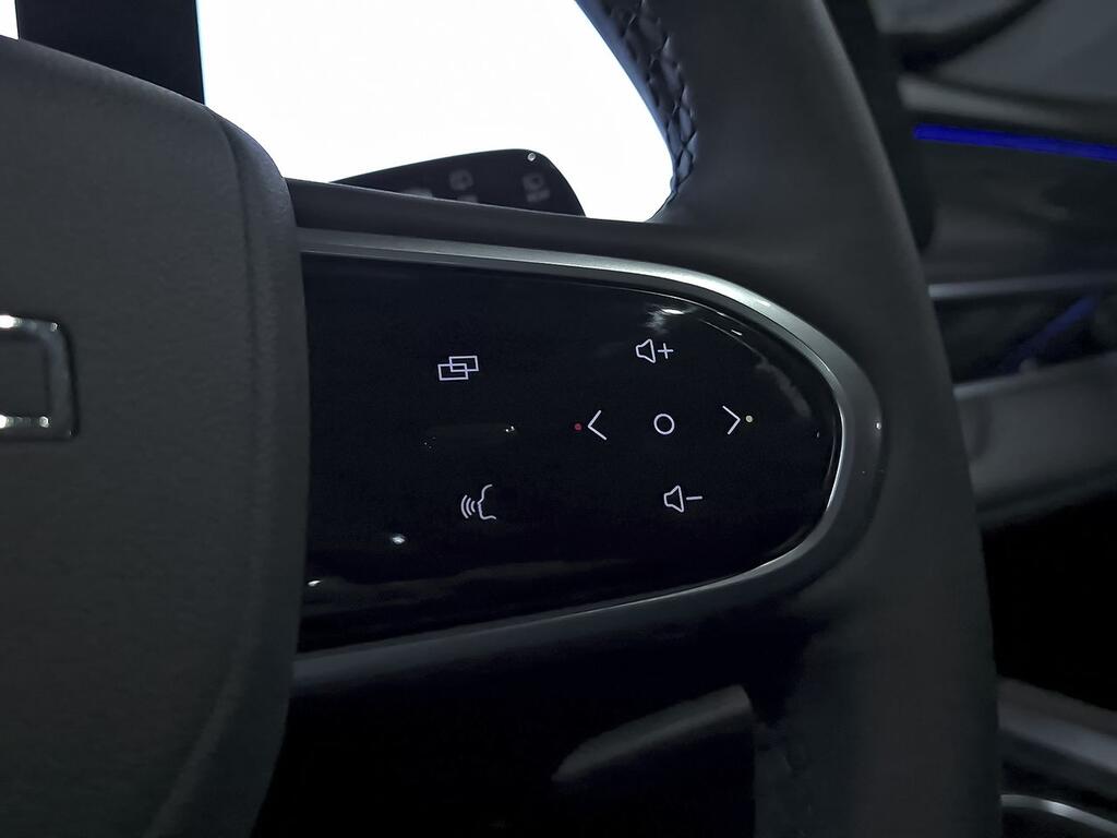 Ebro S700 1.5 TGDI PHEV Luxury E-CVT 18