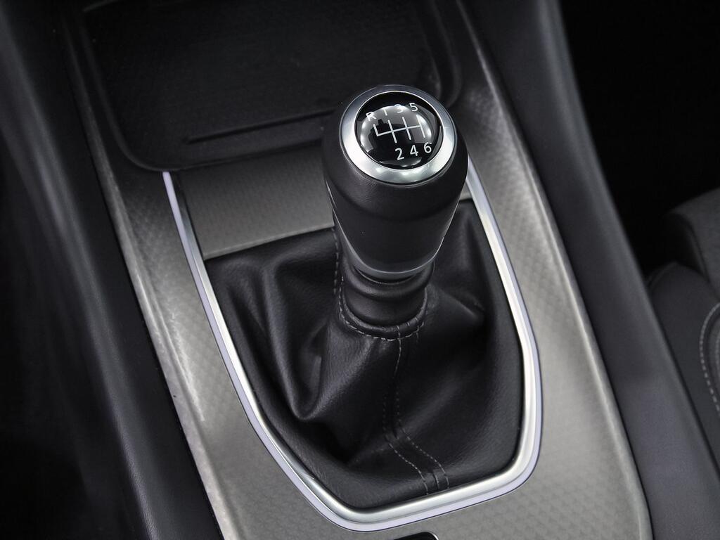 Nissan Qashqai DIG-T 103kW N-Connecta 26