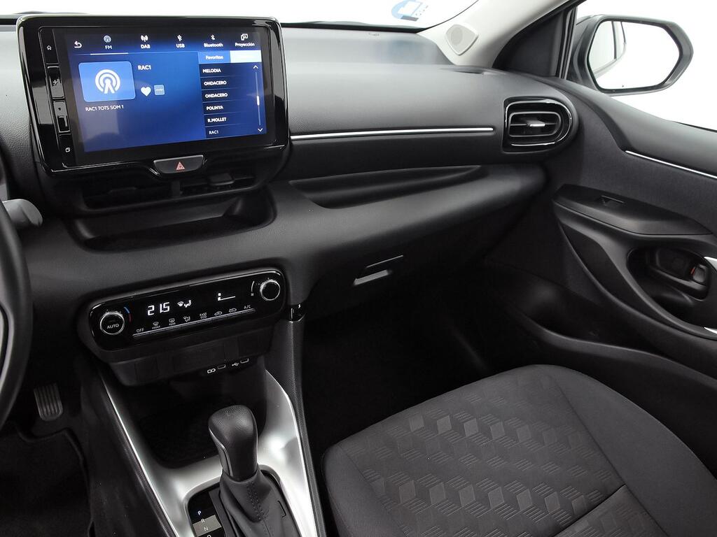 Mazda 2 1.5 85 kW (116 CV) CVT Centre-line 11