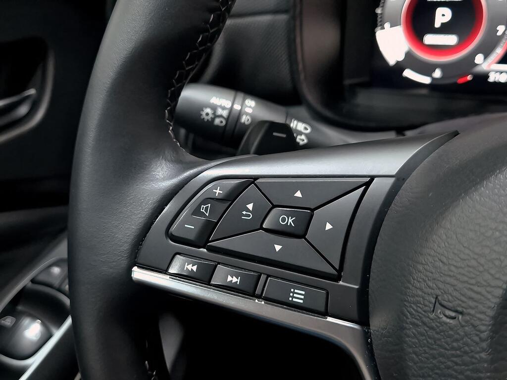 Nissan Juke DIG-T 84 kW (114 CV) DCT 7V N-Connecta 16