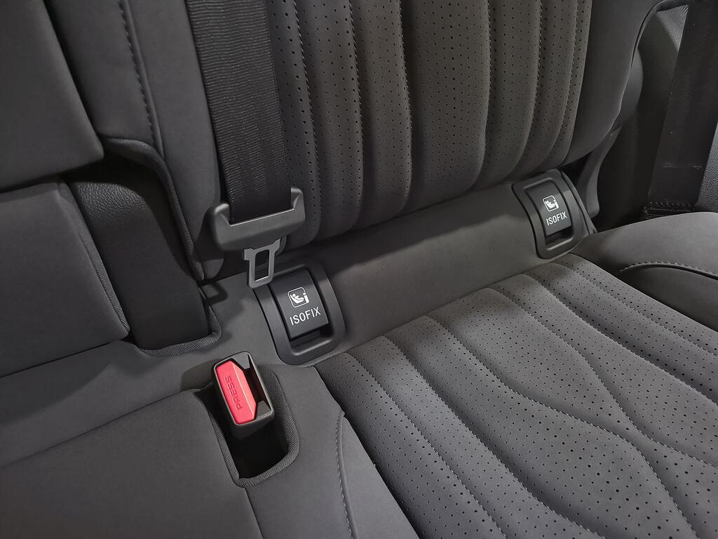 Ebro S800 1.5 TGDI PHEV Premium E-CVT 30