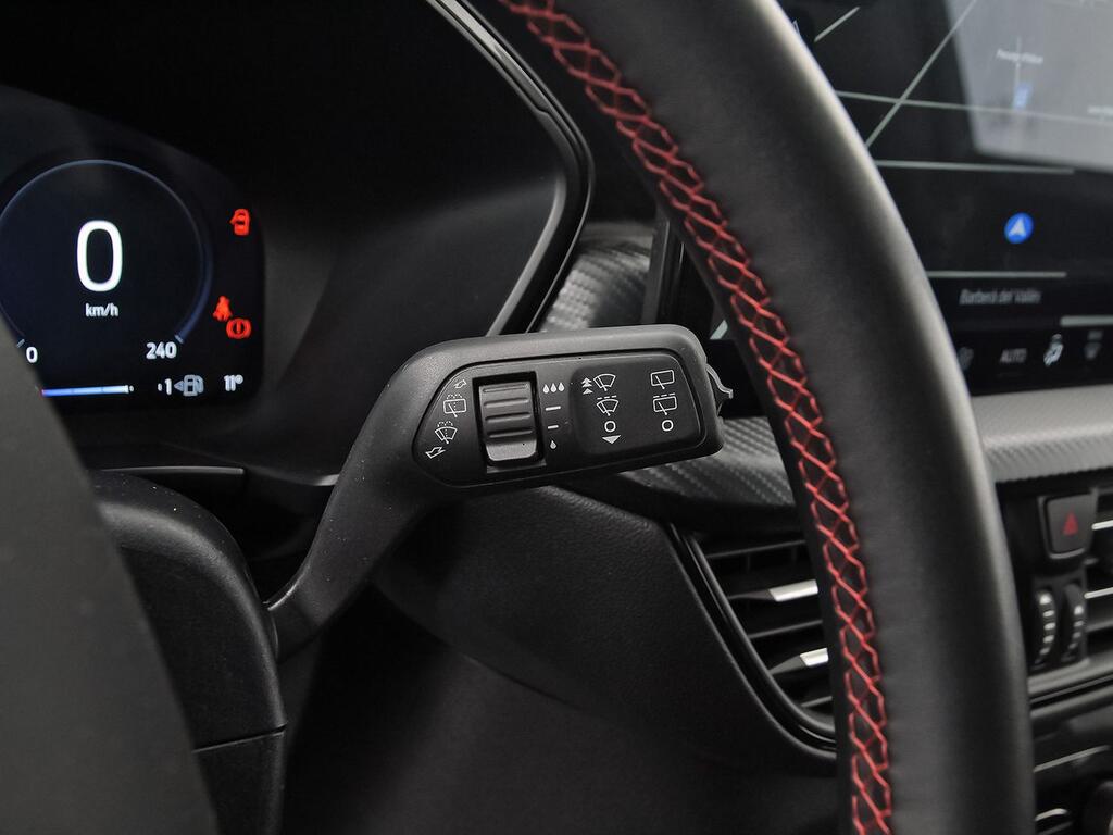 Ford Kuga ST-Line 1.5T EcoBoost 110kW (150CV) 17