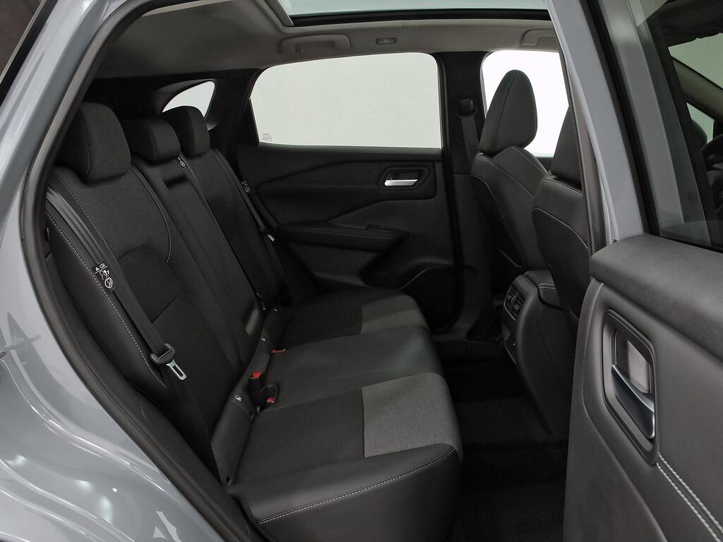 Nissan Qashqai DIG-T 103kW N-Connecta 8