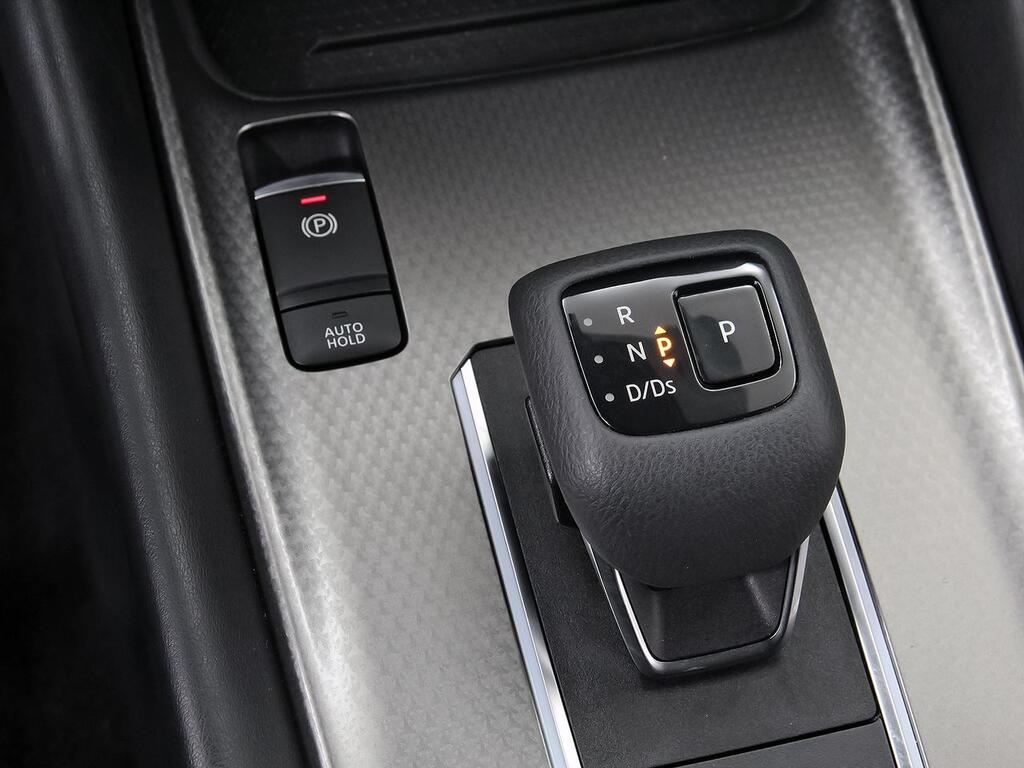 Nissan Qashqai DIG-T 116kW CVT N-Connecta 30