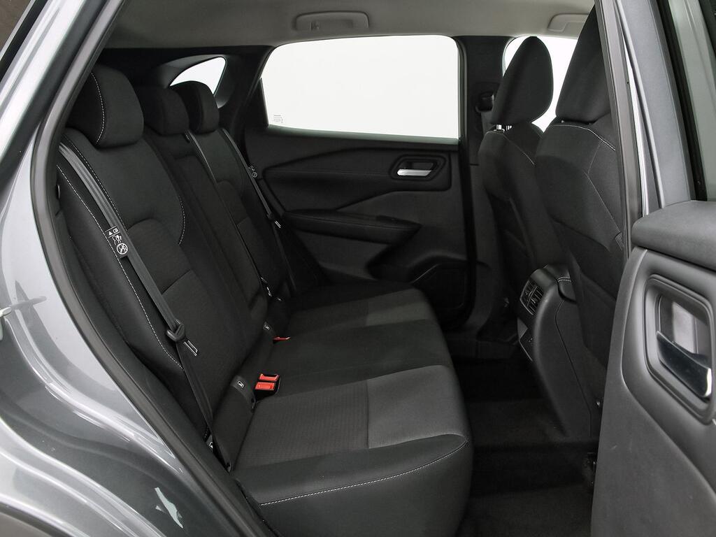 Nissan Qashqai DIG-T 116kW Xtronic N-Connecta 8