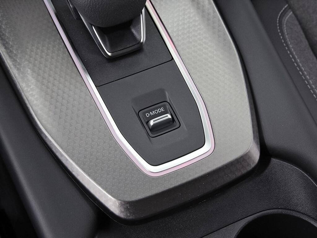 Nissan Qashqai DIG-T 116kW CVT N-Connecta 31