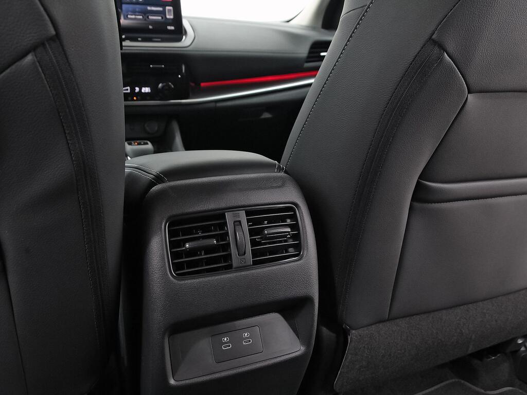 Nissan Qashqai DIG-T 116kW CVT N-Connecta 33