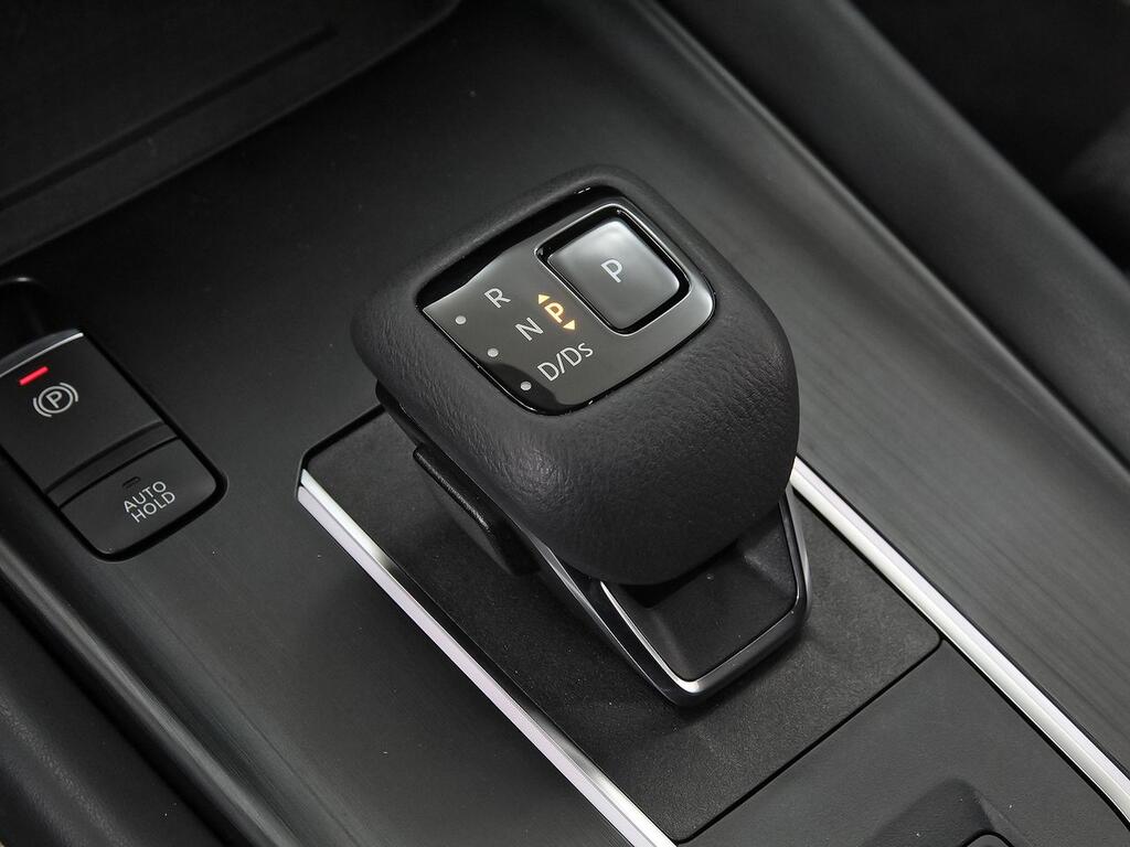 Nissan Qashqai DIG-T 116kW Xtronic N-Connecta 30