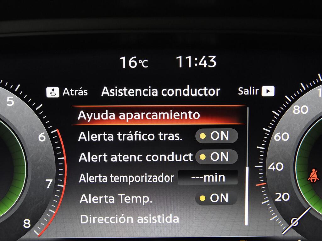 Nissan Qashqai DIG-T 116kW CVT N-Connecta 27