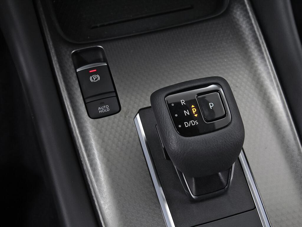 Nissan Qashqai DIG-T 116kW CVT N-Connecta 29