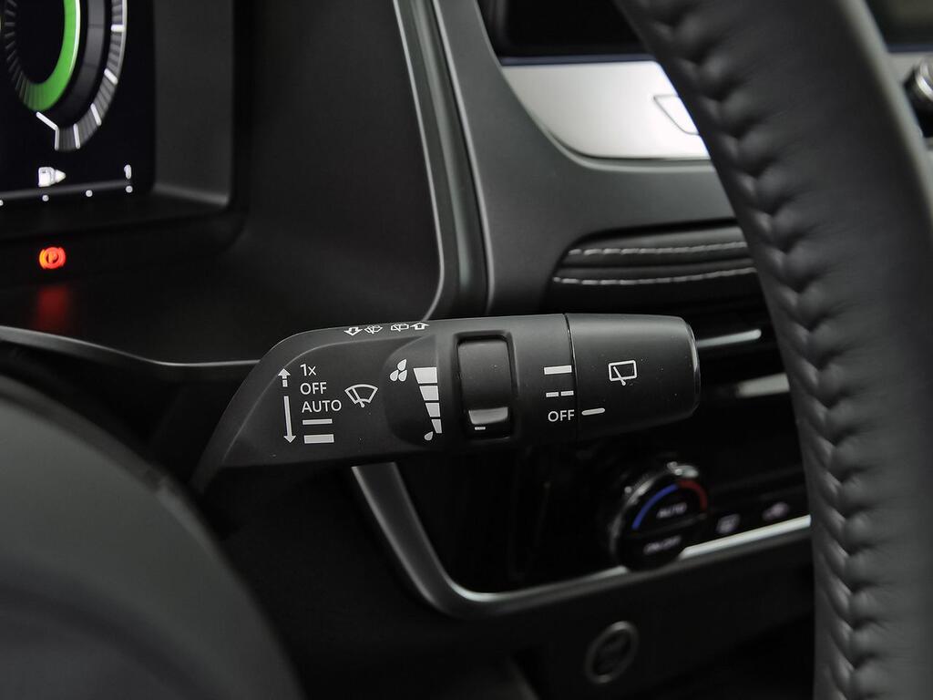 Nissan Qashqai DIG-T 116kW CVT N-Connecta 15