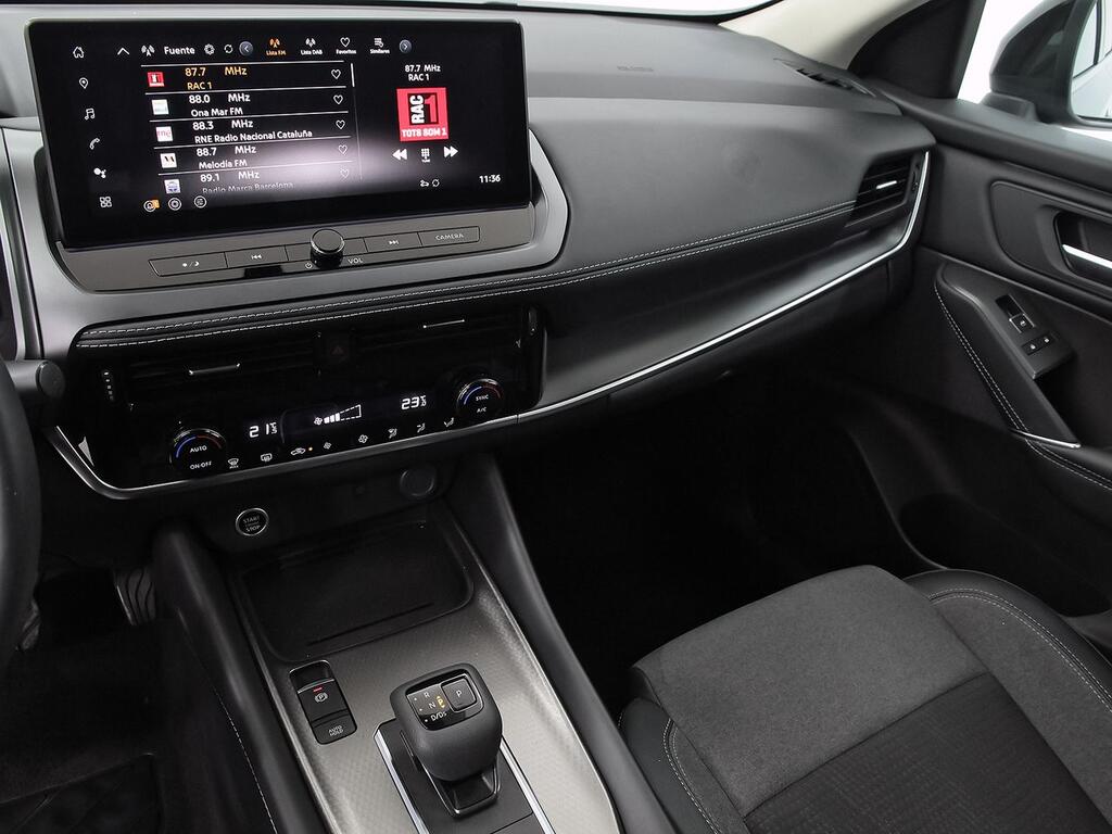 Nissan Qashqai DIG-T 116kW CVT N-Connecta 11