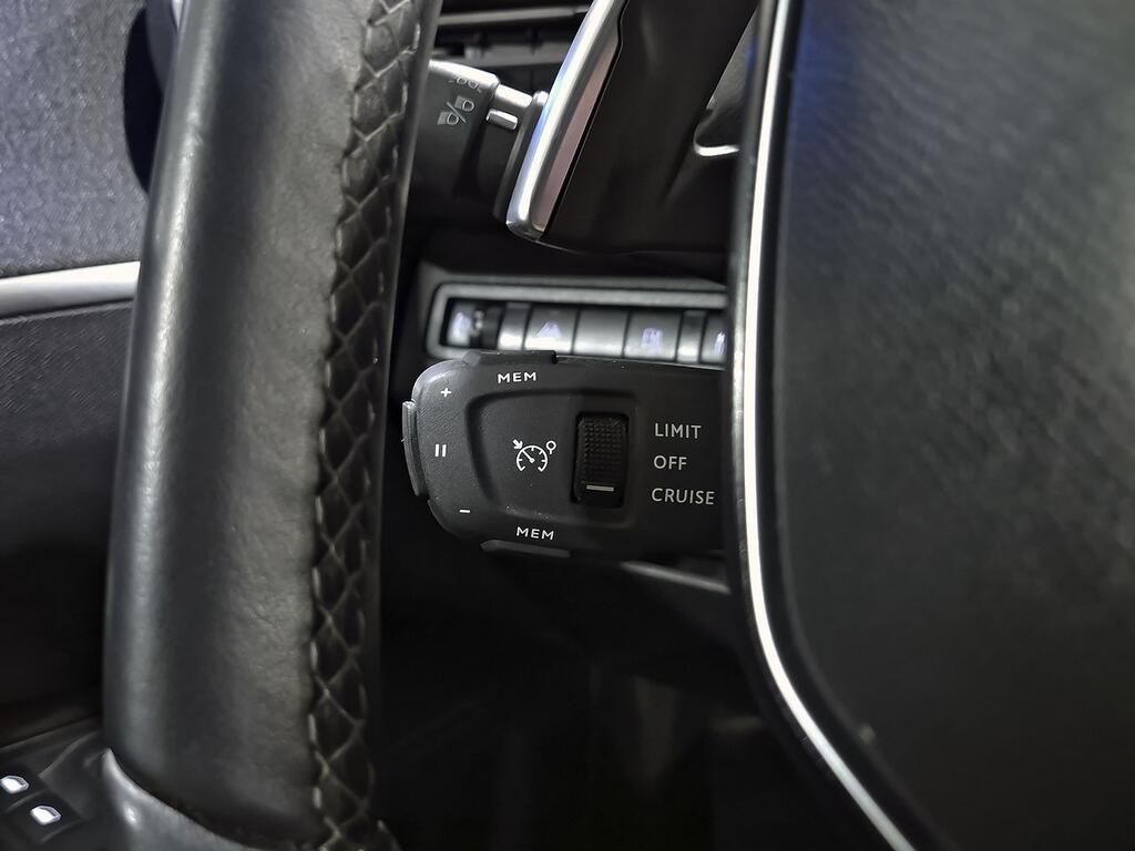 Peugeot 3008 Hybrid 225 e-EAT8 Allure Pack 16