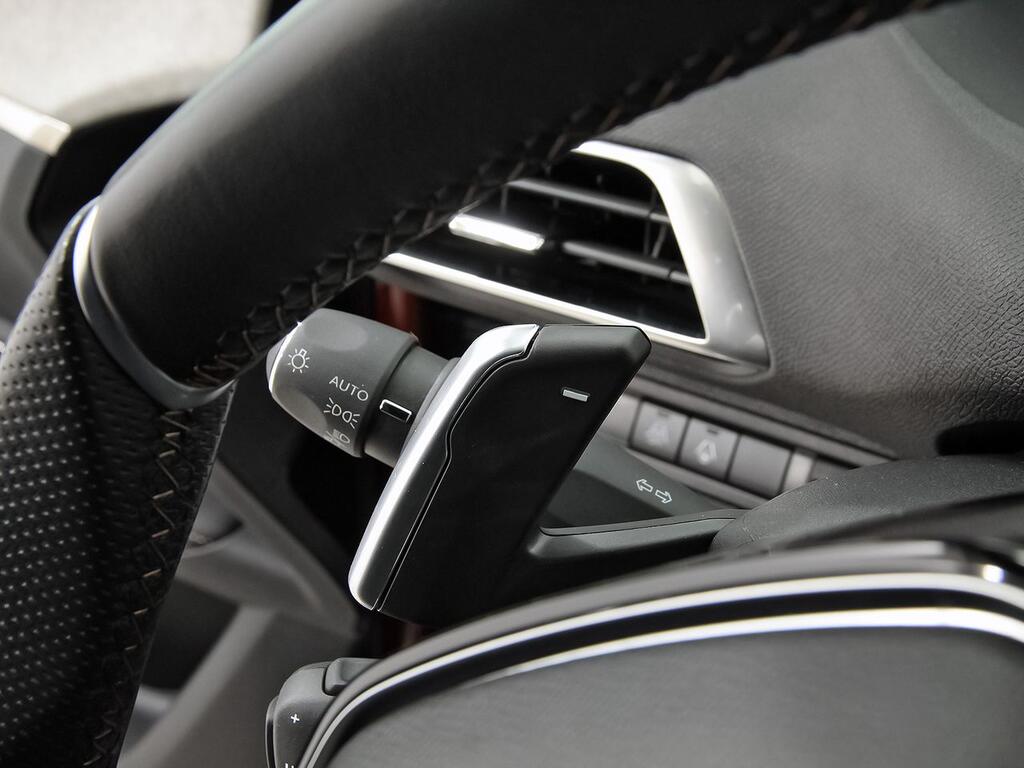 Peugeot 5008 1.5 BlueHDi 96kW S&S GT EAT8 16