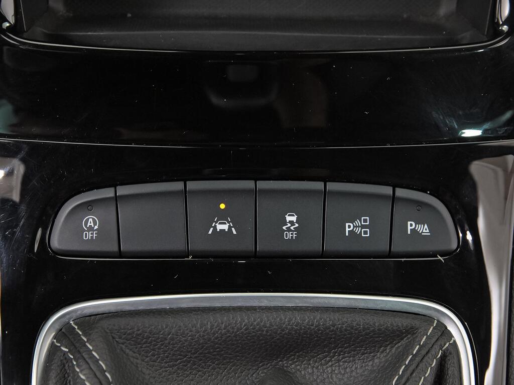 Opel Astra 1.2T SHR 107kW (145CV) Ultimate 29