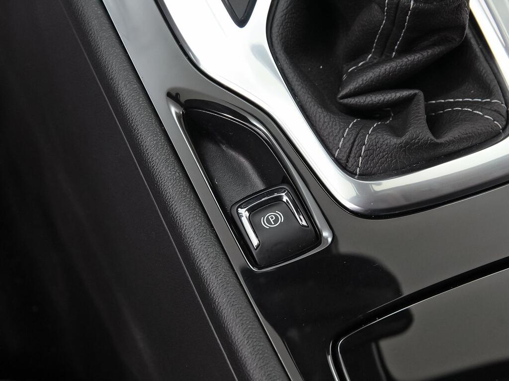 Opel Insignia GS Business Elegance 2.0D DVH 130kW AT8 33