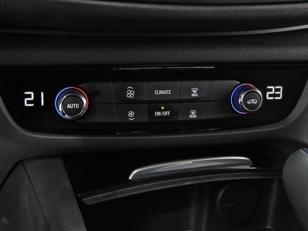 Opel Insignia GS Business Elegance 2.0D DVH 130kW AT8 31