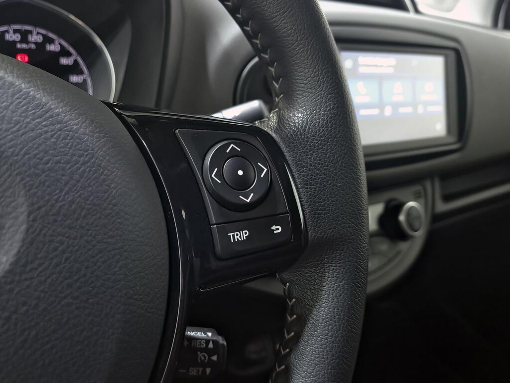 Toyota Yaris 1.5 100H Active 19
