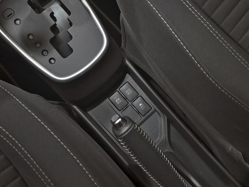 Toyota Yaris 1.5 100H Active 25