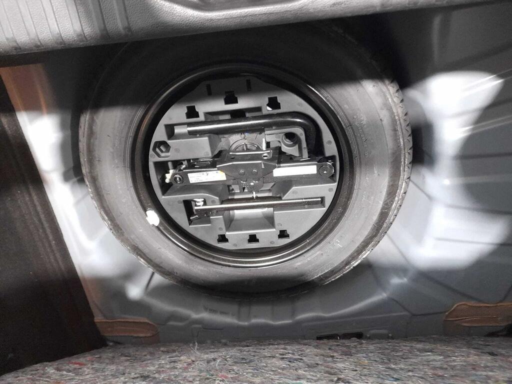 Renault Clio Business TCe 67 kW (90CV) 27