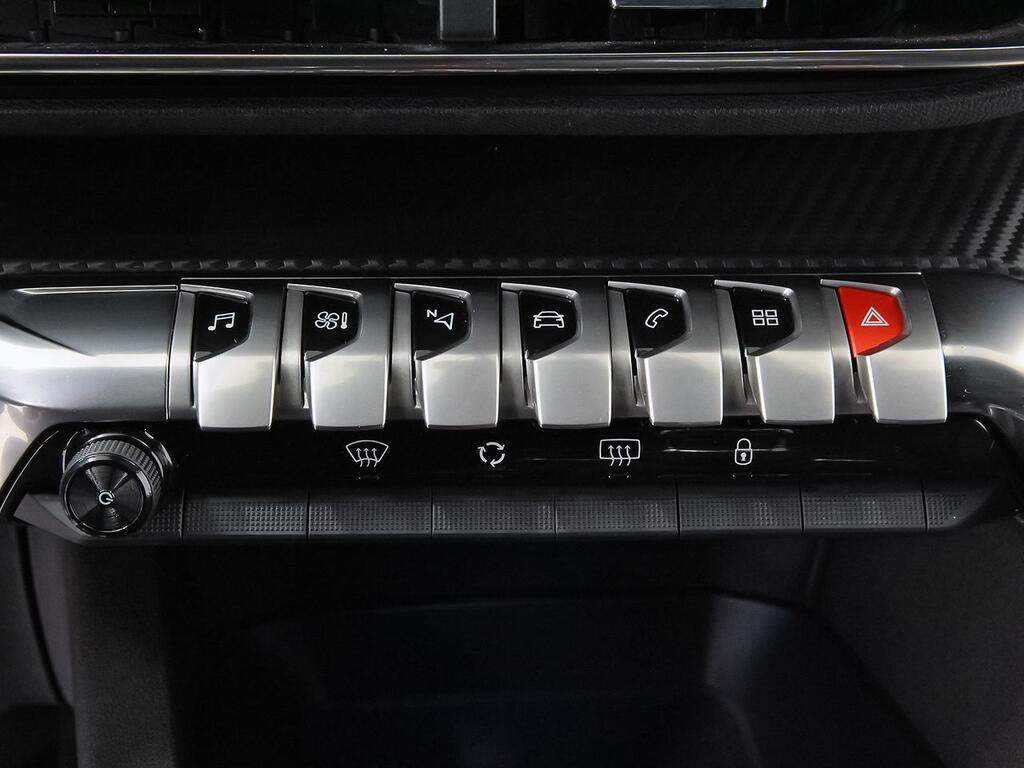 Peugeot 3008 1.2 PureTech 96KW S&S Allure Pack 29